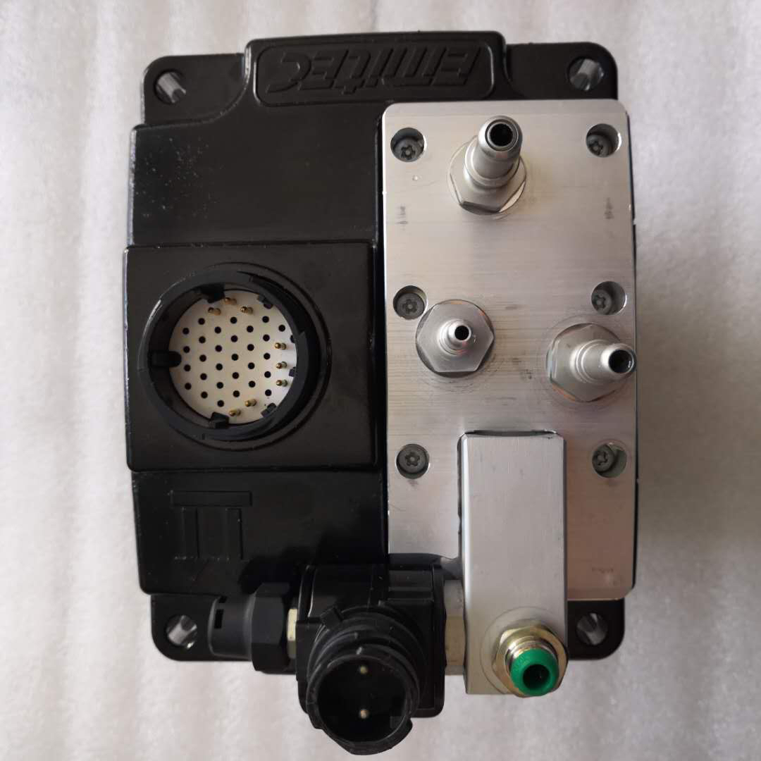 Emetic Urea Doser Pump 4931694 1409391 1705244 5273338 for Dcec Cummins Engine Qsl Isl Diesel Engine Spare Parts Urea Dosing Pump - Image 4